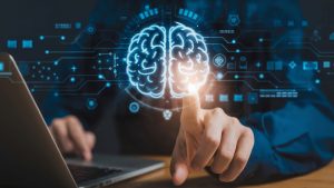 De ce AI-ul își pierde din performanță în timp: fenomenul „model decay”