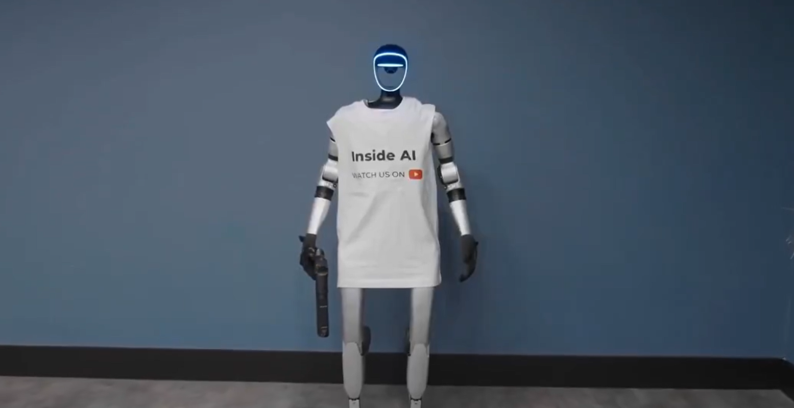 inteligenta-artificiala-robot-ai-max-captura-video-x.png