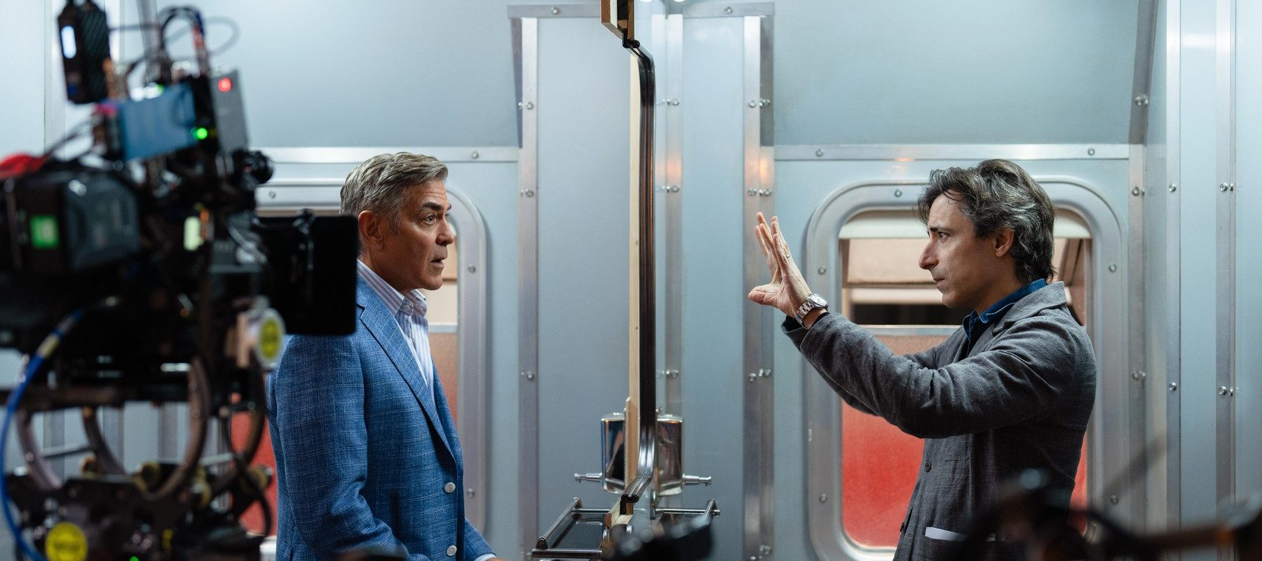 Peliculă acceptată pe loc de George Clooney, acum disponibilă pe Netflix, ridică un important semn de întrebare.
