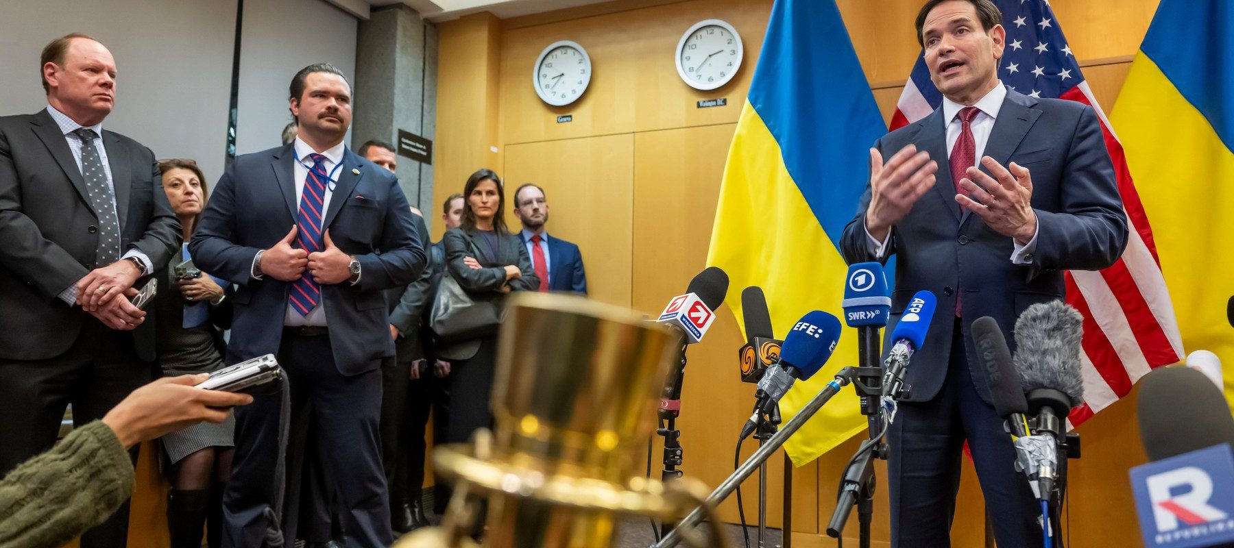Întâlnire programată între reprezentanți ai Rusiei și Statelor Unite în Miami la sfârșitul acestei săptămâni / Zelenski avertizează asupra unui nou „anio de conflicte” în 2026