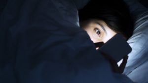 Țara care restricționează accesul minorilor până la 16 ani pe Facebook, TikTok, Instagram și YouTube începând din 10 decembrie