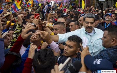 social-nicolas-maduro.jpg