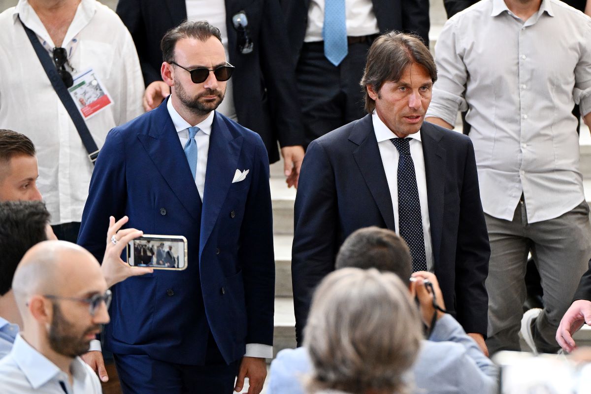ssc-napoli-unveils-new-manager-antonio-conte-manna.jpg