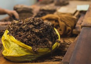 Consiliul Concurenței a sancționat cu 135,2 milioane de lei trei firme din industria tutunului pentru colaborare ilegală la stabilirea prețurilorea noastră”