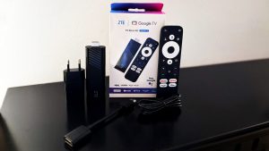 Recenzie ZTE ZXV10 Mediaplayer Stick cu Google TV