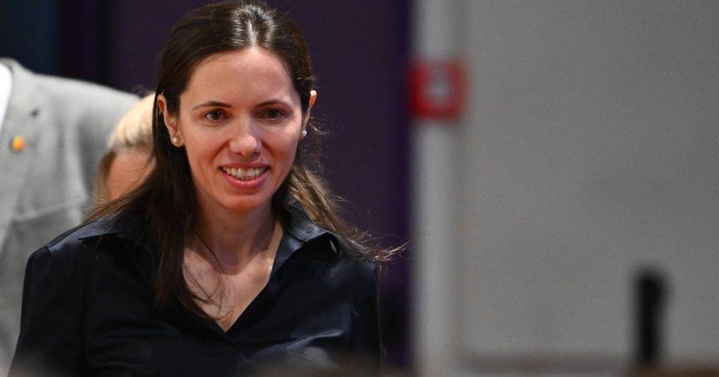 „Copleșită” de eticheta de Primă Doamnă: „Sunt Mirabela Grădinaru, partenera de viața lui Nicușor Dan”