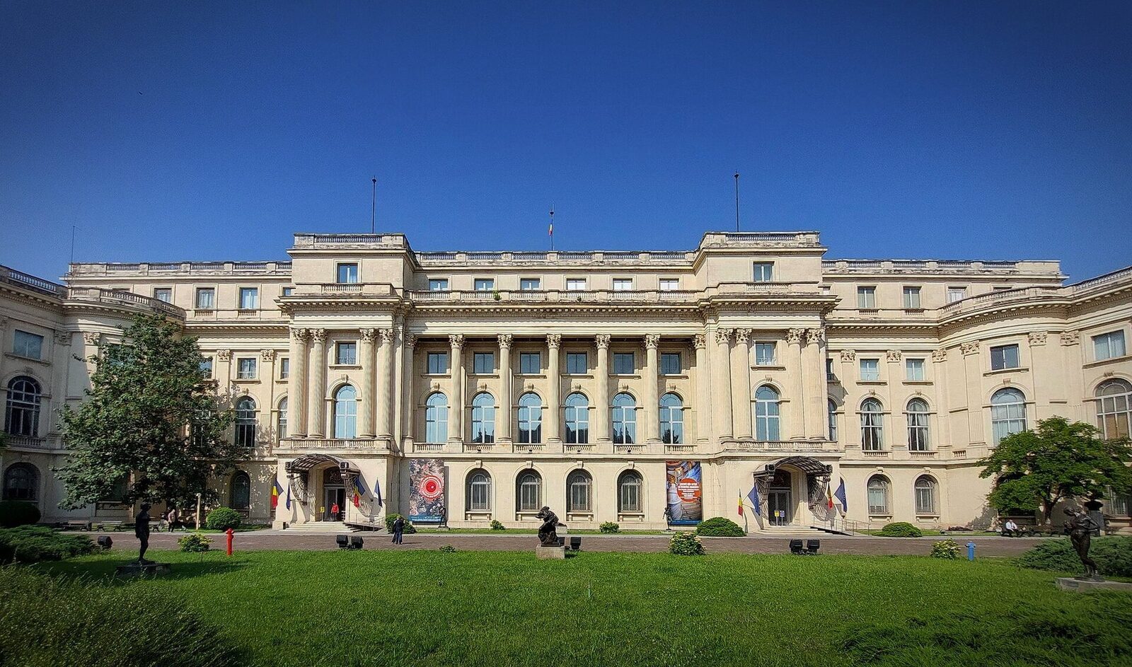 Erwin Kessler a fost numit oficial director general al Muzeului Național de Artă al României, după desemnarea sa în urma unui concurs desfășurat la sfârșitul anului 2025