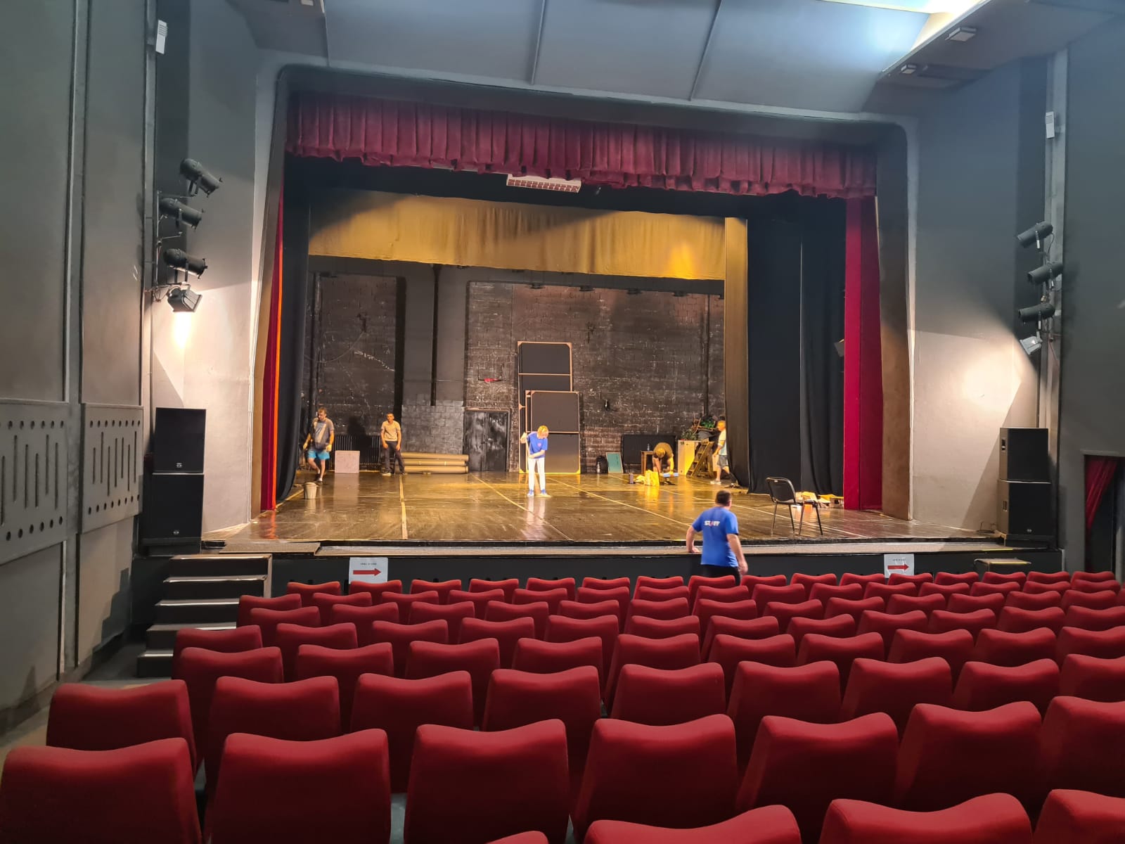 Primăria București a semnat un contract de peste 8,3 milioane de lei pentru reabilitarea Centrului Cultural Lumina, o instituție aflată pe lista celor vizate de primarul Ciprian Ciucu pentru desființare și comasare