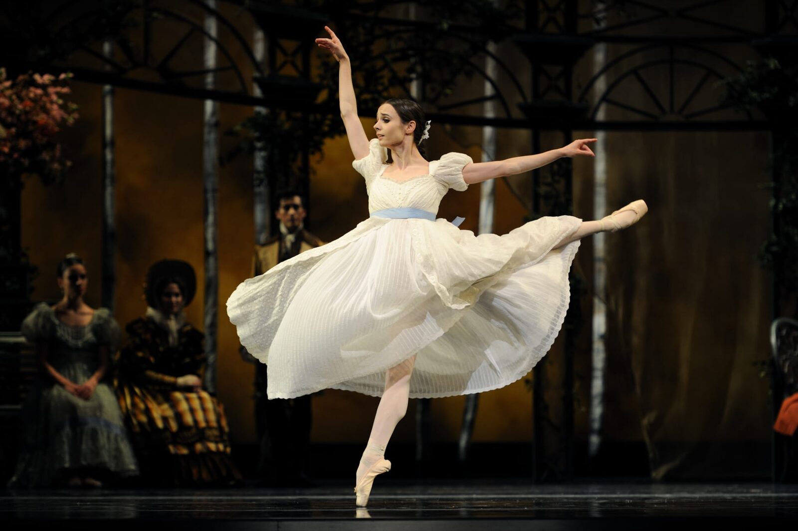 Începând cu data de 5 martie 2026, sala Palatului din București va deveni din nou epicentru vieții culturale naționale și internaționale, odată cu celebrul eveniment Bucharest Internațional Ballet Gala, intitulat „Frumos Infinit”