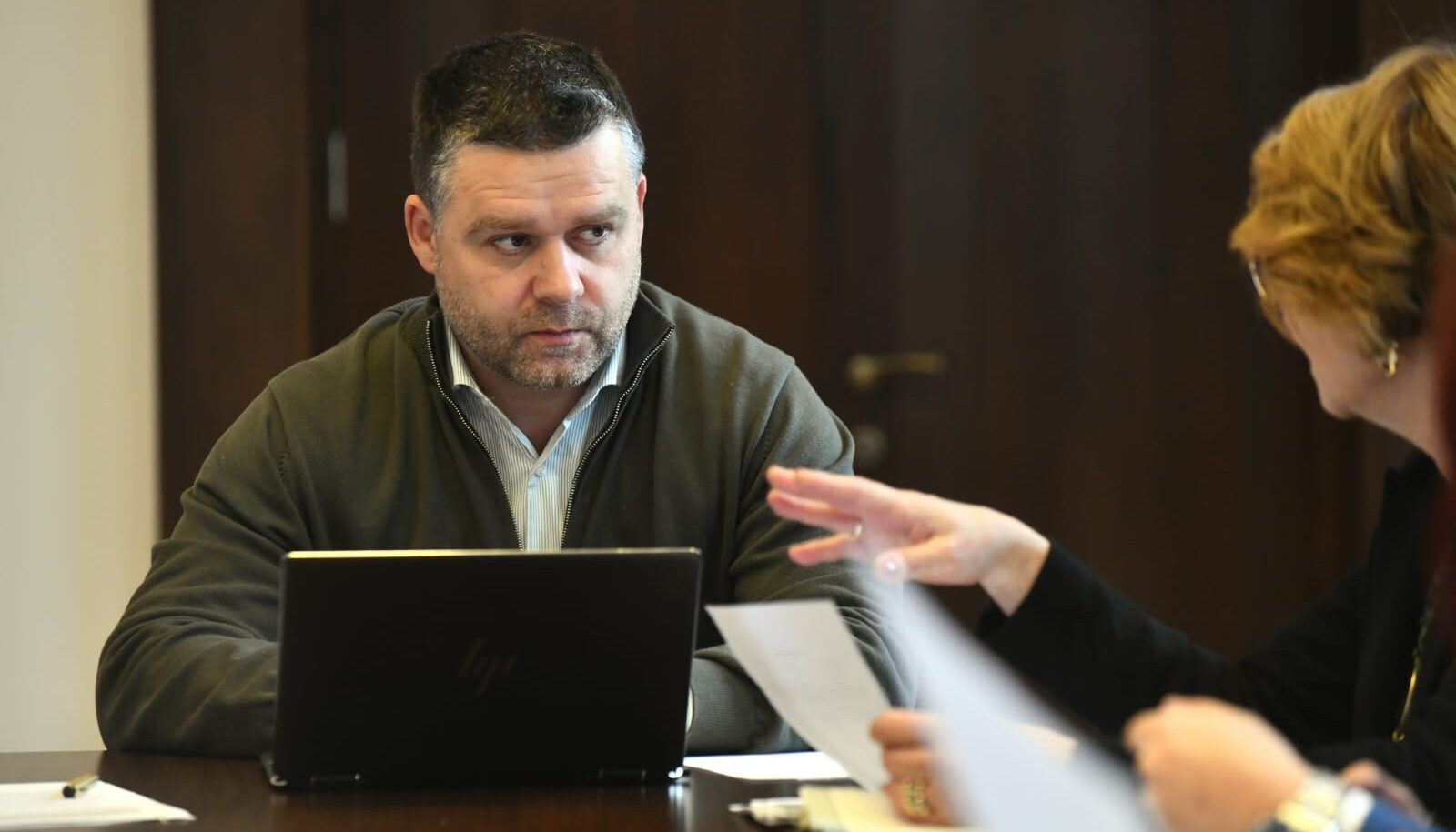 Primarul general al Capitalei, Ciprian Ciucu, a anunțat recent că prioritatea sa imediată în mandat este salvarea sistemului de termoficare, un domeniu aflat din nou în criză
