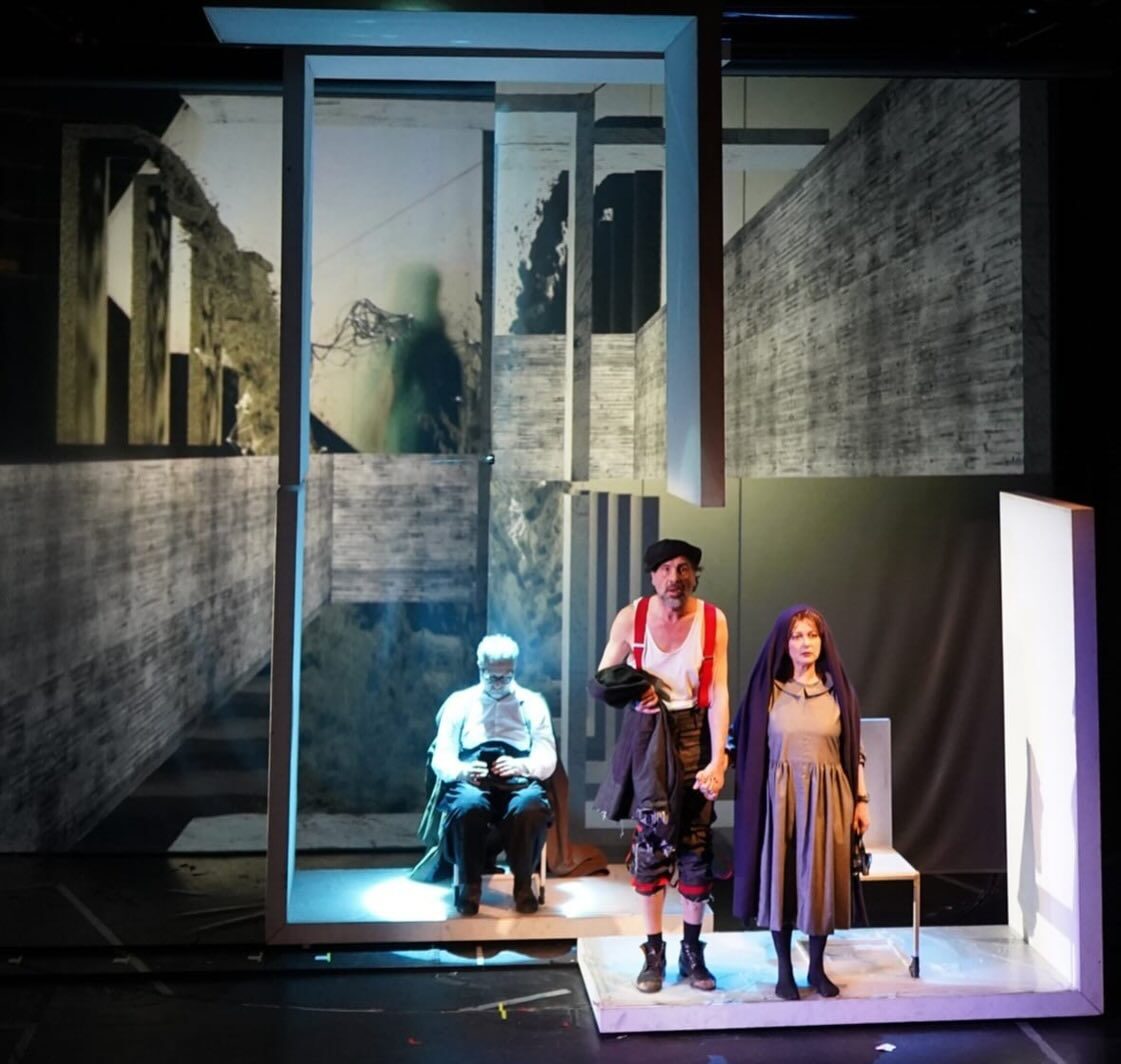 Teatrul Mic și Sala „Dalles” aduc pe scenă producții culturale deosebite în luna februarie Primăvara culturală începe devreme în București, cu spectacole care promit să devină puncte forte ale scenei teatrale locale