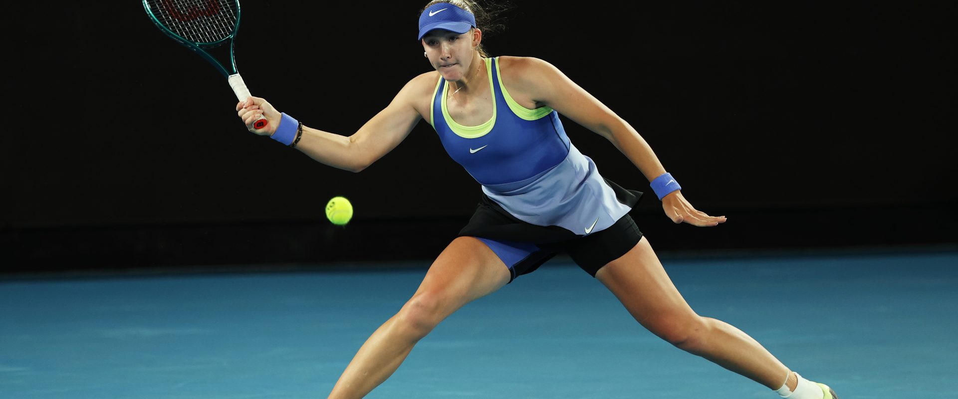 Andreeva returns to Australian Open fourth round; to face Svitolina next