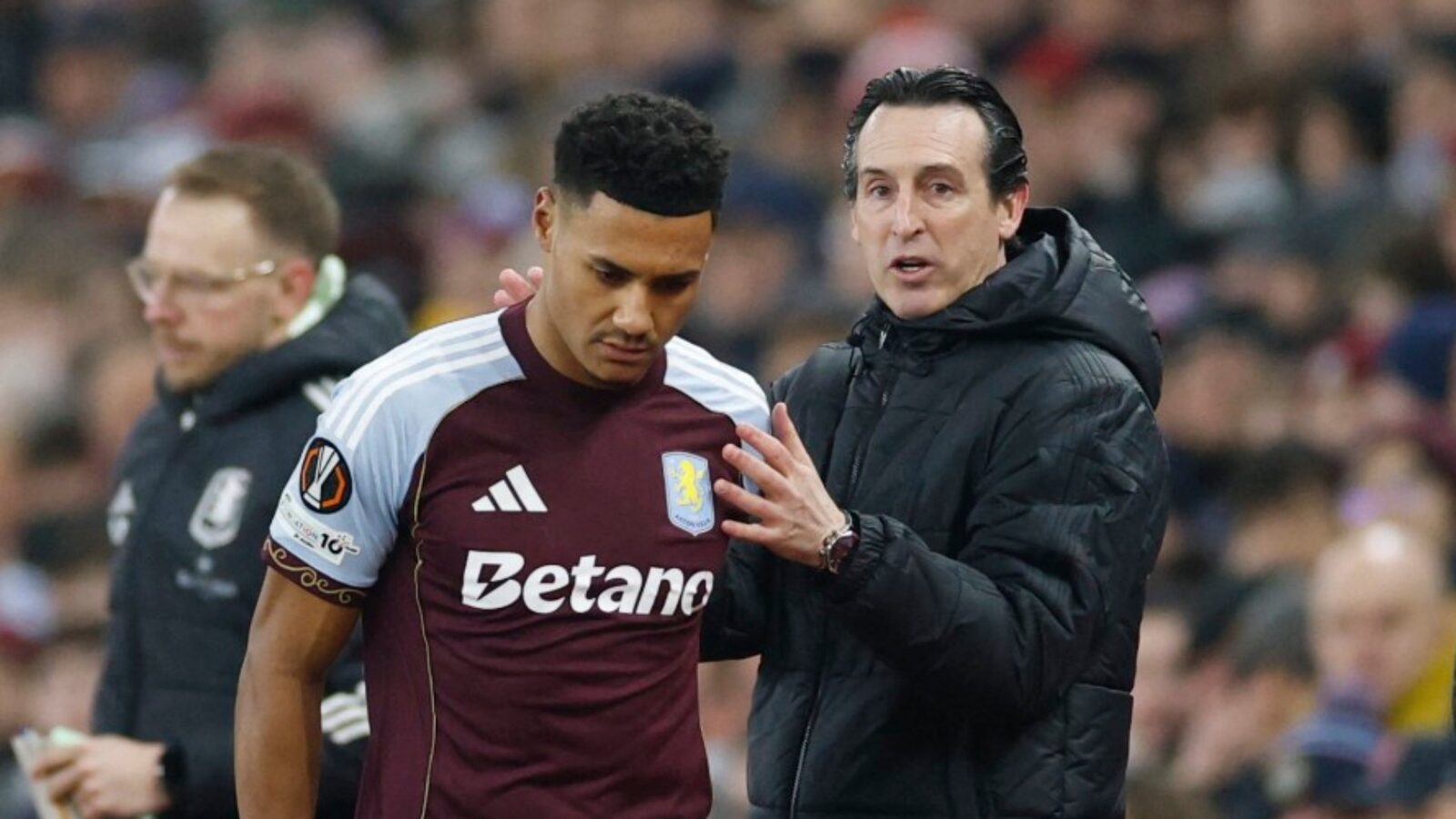 Ollie Watkins, accidentat grav în a doua parte a sezonului Ollie Watkins a suferit o accidentare serioasă în timpul meciului dintre Aston Villa și RB Salzburg, ceea ce ar putea avea consecințe semnificative pentru echipă pe parcursul sezonului