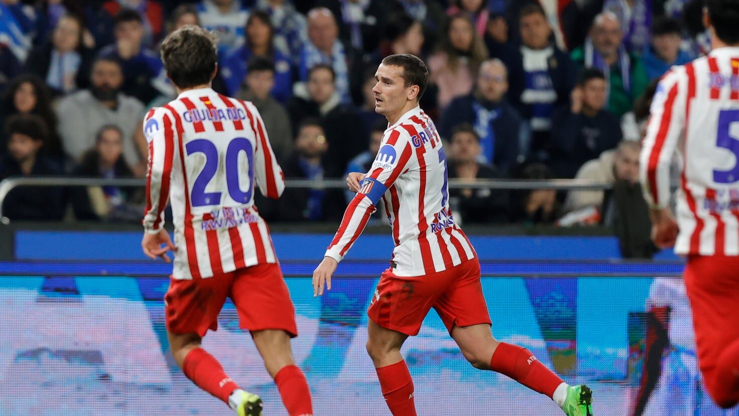 Griezmann, eroul colchonero pe terenul de acasă Antoine Griezmann a fost protagonistul serii, ducând Atletico Madrid în sferturile de finală ale competiției, după o victorie strânsă cu Deportivo