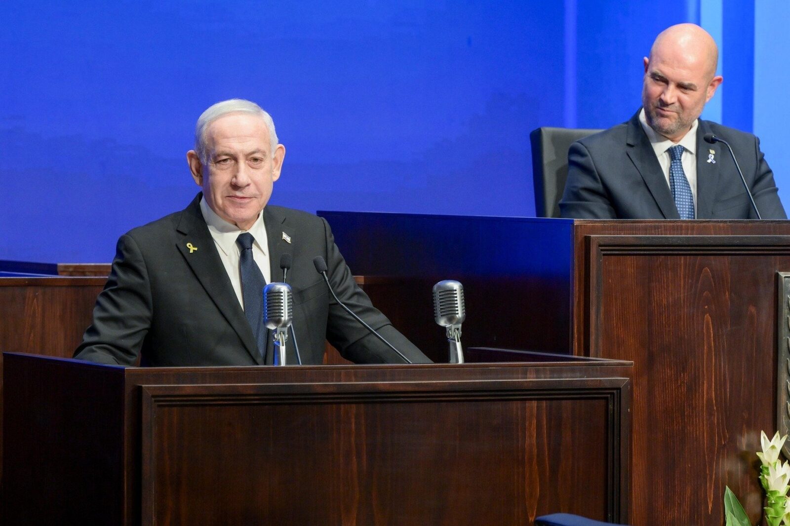 Benjamin Netanyahu trimite un mesaj Direct Iranului, prin intermediul liderului rus Vladimir Putin Prim-ministrul israelian Benjamin Netanyahu a utilizat o cale diplomatică neașteptată pentru a transmite un mesaj clar și ferm Iranului, într-un moment de incertitudine și tensiune crescândă în Orientul Mijlociu