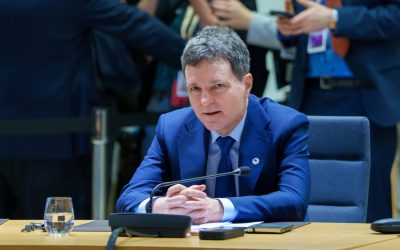 Criză în Coaliţie: Nicușor Dan alarmează: ‘Stăm mai rău decât