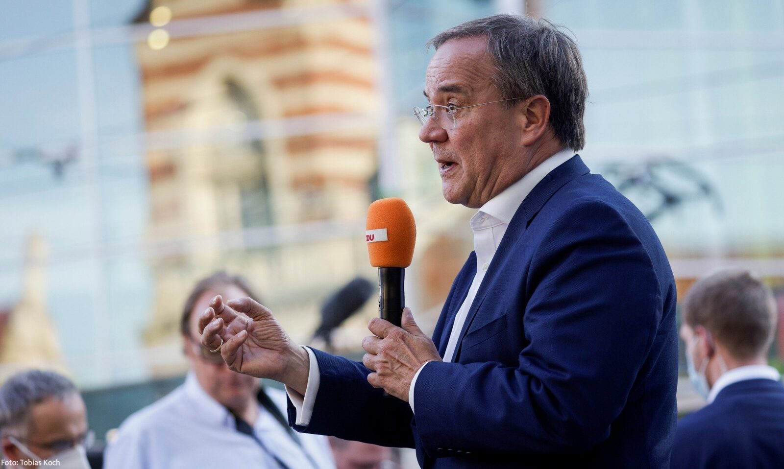 Fost candidat conservator la funcția de cancelar și influent politician european: Rusia trebuie să fie parte a dialogului pentru soluționarea conflictului din Ucraina Situația actuală din Ucraina devine tot mai dificil de gestionat de liderii europeni, iar unele voci importante din lumea politică atrag atenția asupra necesității reluării dialogului cu Rusia