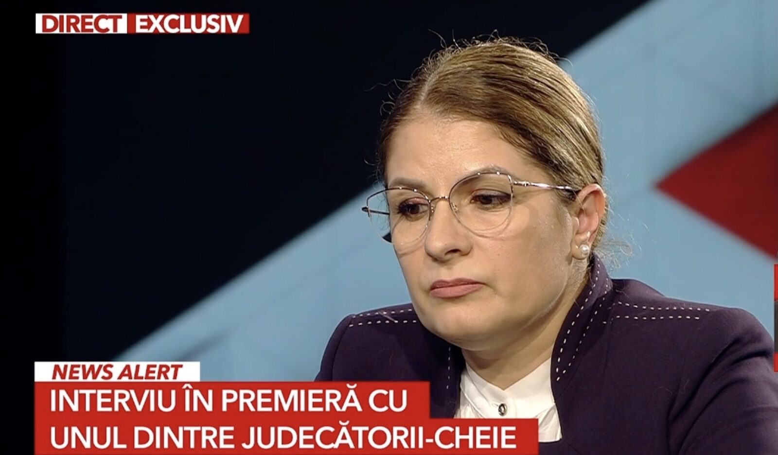 Șefa Curții de Apel București contestă acuzațiile și clarifică relația cu media și autoritățile Liana Arsenie, președinta Curții de Apel București și una dintre cele mai influente figuri din sistemul judiciar românesc, a adus în discuție acuzațiile recente aduse în mediul public, contestând însă veridicitatea anumitor informații apărute în media