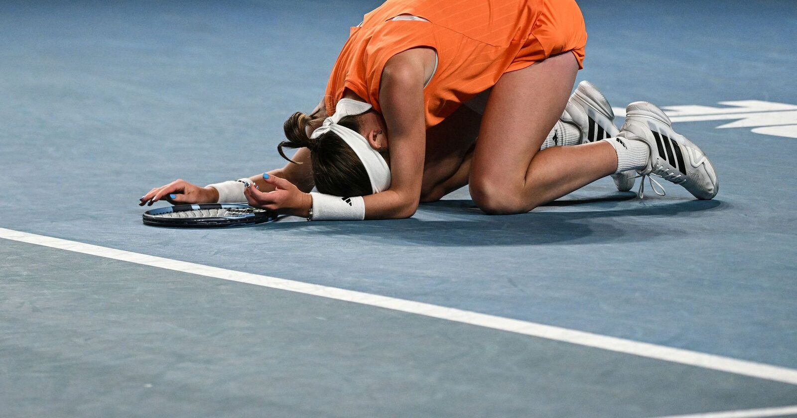 Sorana Cîrstea, reacție surprinzătoare după eliminarea lui Naomi Osaka la Australian Open Sorana Cîrstea a stârnit controverse după eliminarea lui Naomi Osaka în turul 2 al Australian Open