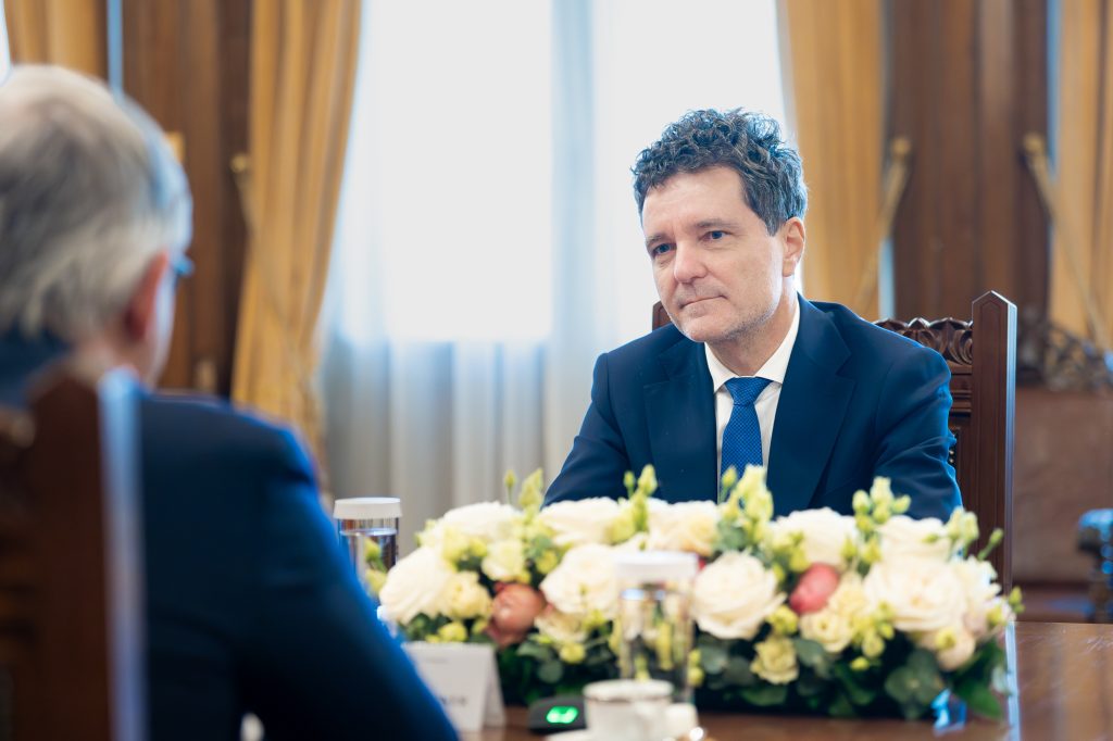 Nicuşor Dan taie 30 de milioane de lei din bugetul