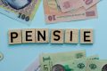 Câți români primesc pensii speciale