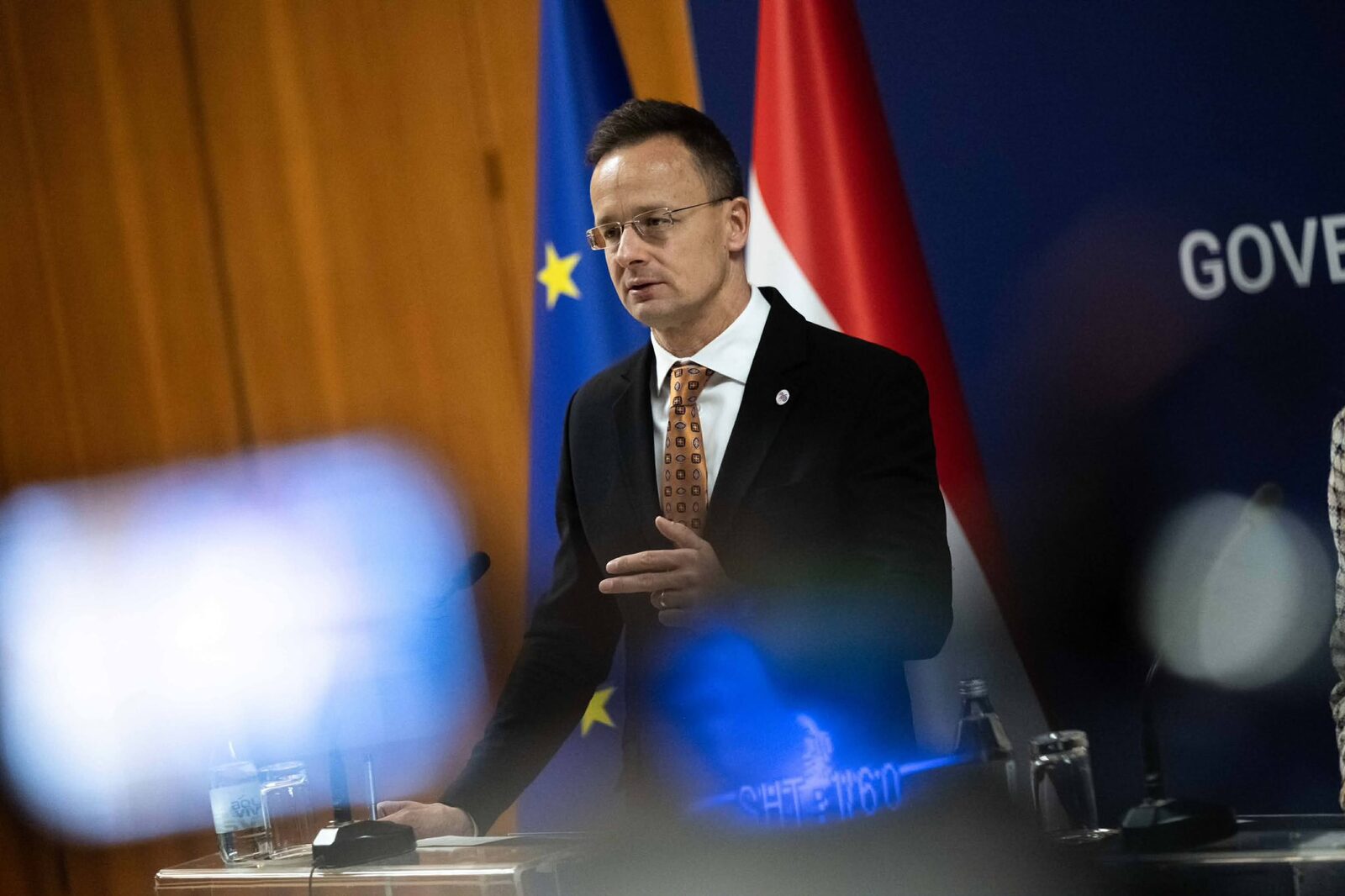 Ungaria își reafirmă poziția de neintervenție în disputa legată de viitorul Groenlandei Ascensiunea discuțiilor internaționale referitoare la statutul și viitorul Groenlandei a generat, din nou, controverse majore printre statele de pe scena globală