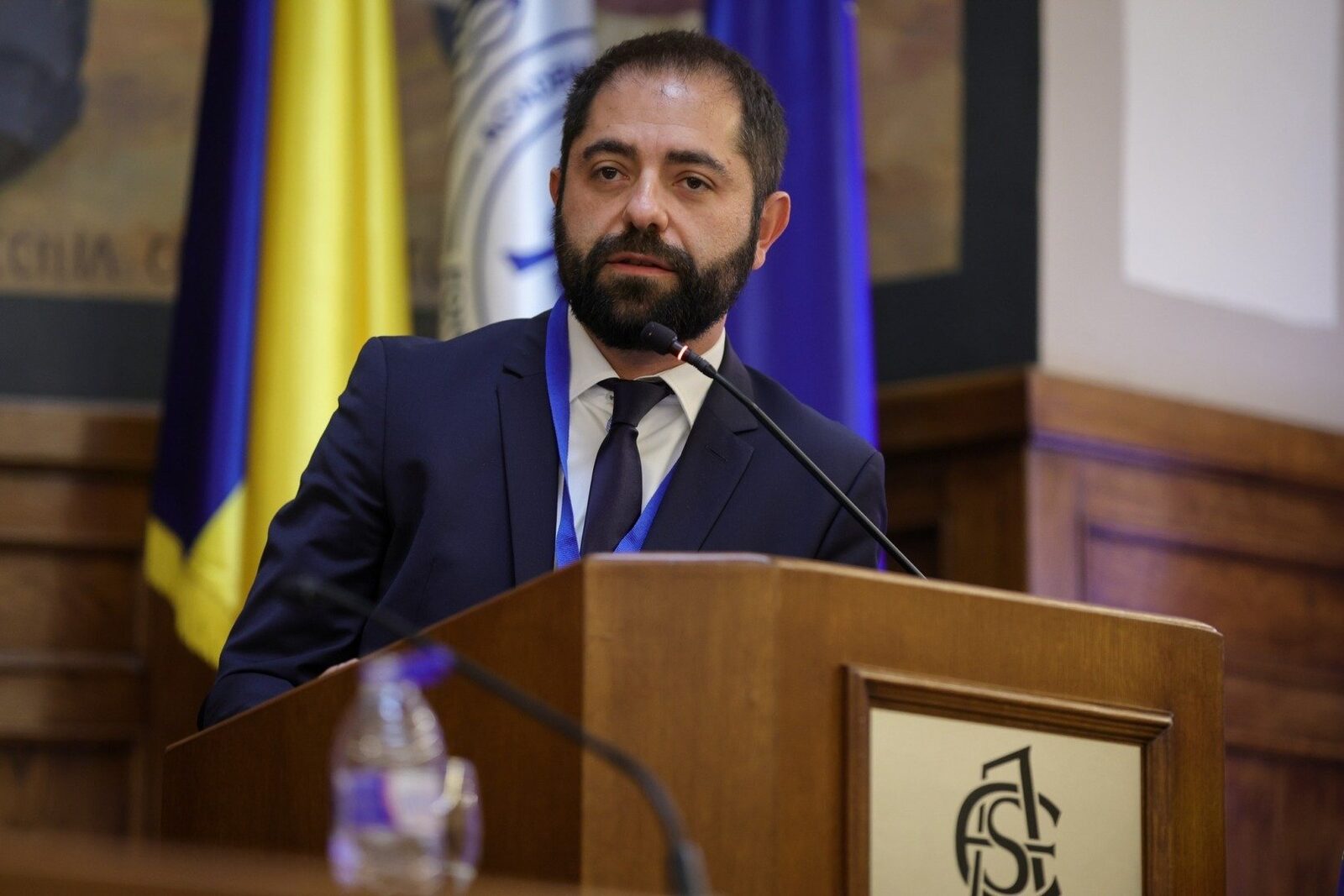 Radu Burnete, consilierul prezidențial și unul dintre cei mai activi și influenți sfătuitori ai președintelui Klaus Iohannis, a făcut o mutare surprinzătoare în peisajul digital al politicii românești