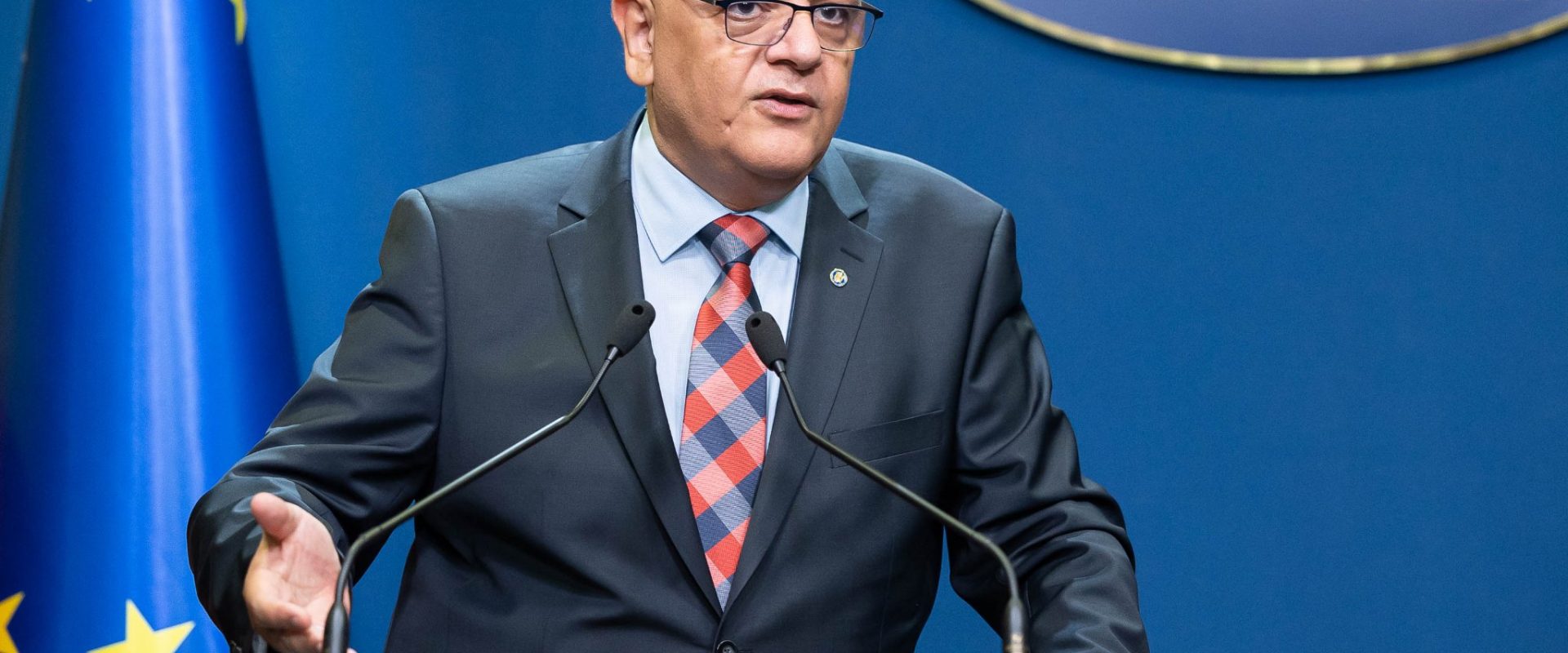 Raed Arafat despre Limitarea Accesului la Social Media pentru Tineri