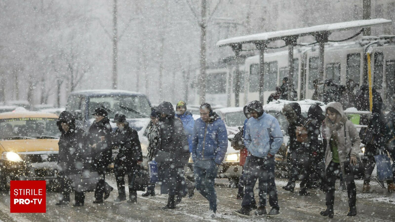 Val de aer polar lovește România: Gerul afectează comunitățile România se află sub o masă de aer polar, iar temperaturile au scăzut drastic, înregistrându-se minime cuprinse între -10 și -14 grade Celsius