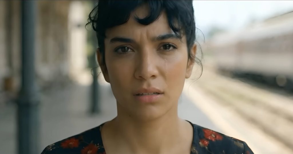 Scandal în muzica românească: Lolita Cercel, o artistă creată cu AI și ajunsă virală pe internet, stârnește revoltă