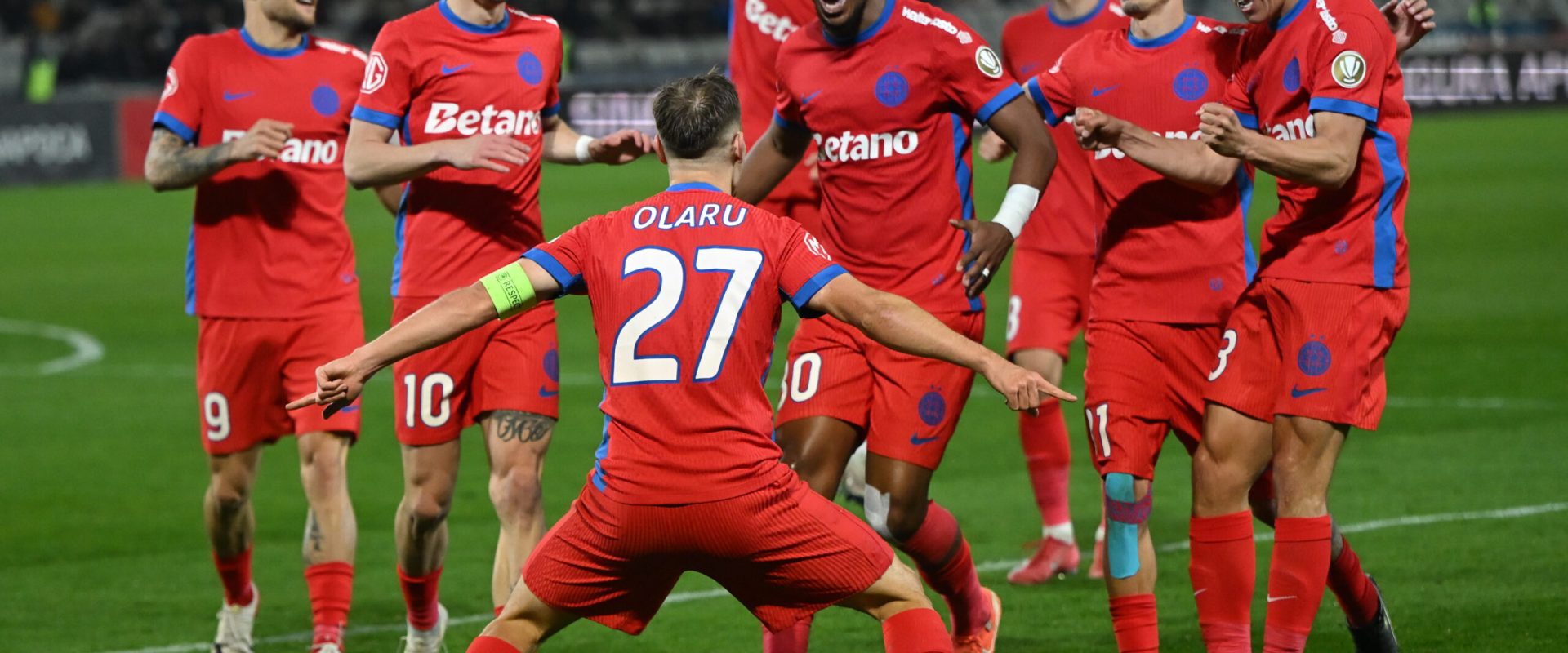 Surpriză! Cine s-a urcat în avionul FCSB pentru Zagreb