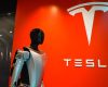 Tesla-Optimus-humanoid.jpg
