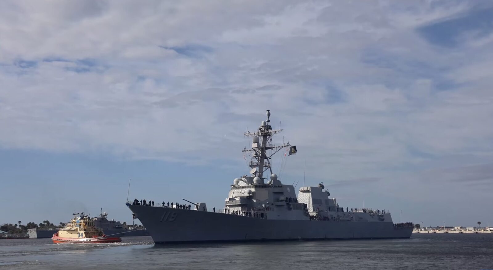Marina americană întărește prezența militară în Orientul Mijlociu, trimițând o navă de război suplimentară într-o regiune tensionată de evoluția recentă a situației geopolitice