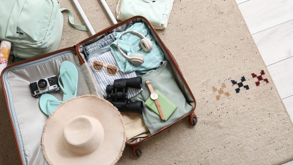 Schimbări în acordarea voucherelor de vacanță pentru bugetari. Beneficiarii nu vor mai fi obligați să contribuie cu bani pentru achiziționarea pachetelor turistice  : Europa FM