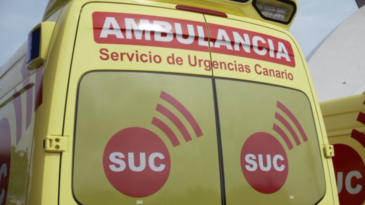 ambulance-canary-islands-1200-675.1715200143.jpeg
