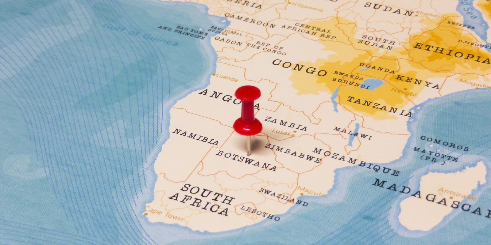 Botswana plănuiește să deschidă ambasadă la Moscova, intensificând colaborarea cu Rusia în domenii strategice București, 27 ianuarie 2023 — Într-un semn clar al intenției de a aprofunda relațiile diplomatice și economice cu Kremlinul, Botswana a anunțat planurile de a constitui o ambasadă la Moscova, o mișcare ce survine în contextul unei politici externe din ce în ce mai orientate spre consolidarea parteneriatelor cu țările din Eurasia și Africa