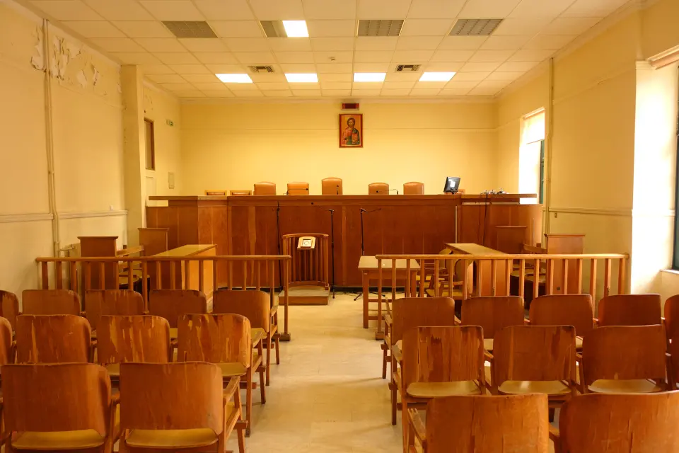courtroom_greece.webp.webp