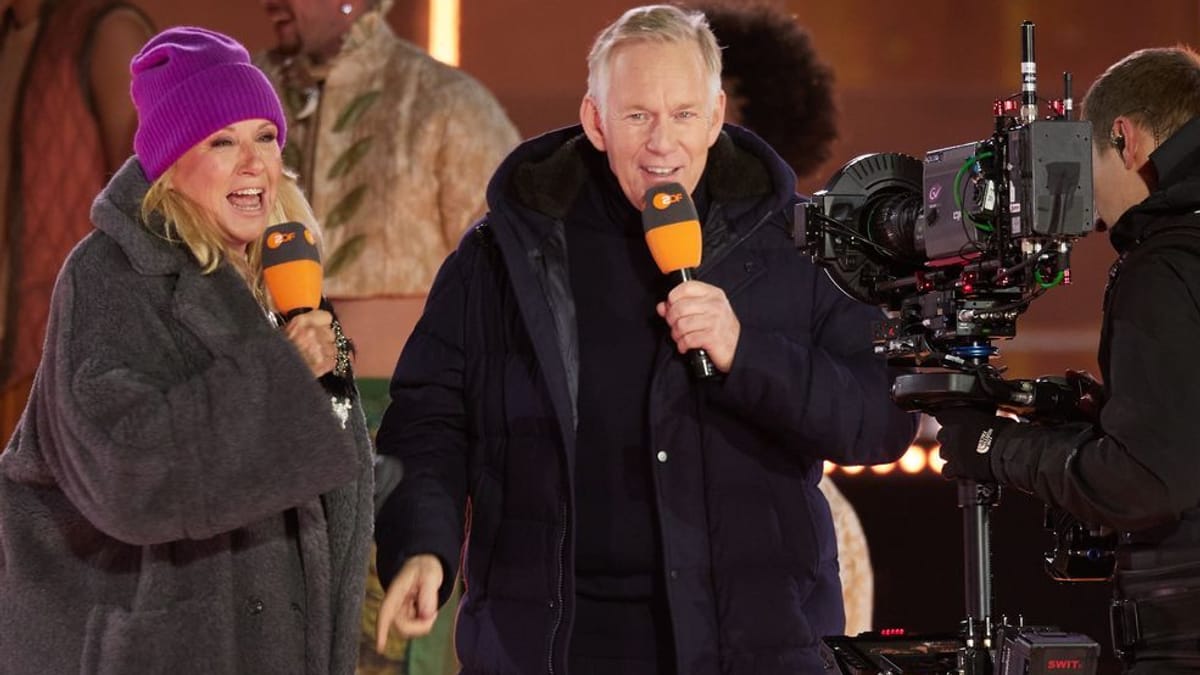die-moderatoren-andrea-kiewel-und-johannes-b-kerner-stehen-bei-der-zdf-show-celebrate-at-the-gate-vo.jpeg
