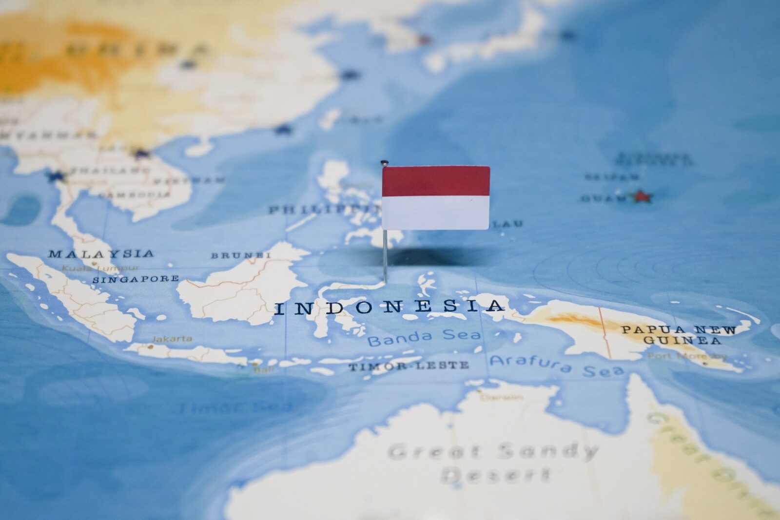 Australia și Indonezia, parteneri strategici în regiunea Indo-Pacific, au făcut un pas semnificativ spre consolidarea alianței lor de securitate prin semnarea unui nou tratat bilateral, vineri, într-o mișcare care indică intenția comună de a contracara amenințările din zona Asia de Sud-Est și a pacifica instabilitatea din regiune