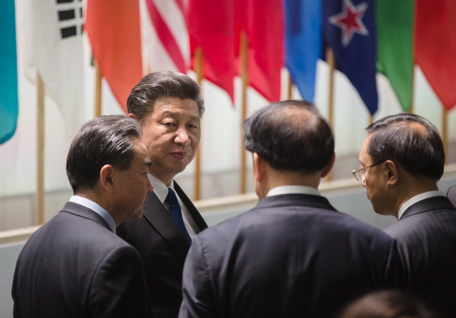 China: Demiteri spectaculoase înaintea unui eveniment politic major Un organism central din cadrul sistemului comunist chinez a decis demiterea a trei generali de rang înalt, conform relatărilor agenției de stat Xinhua, preluate de Mediafax