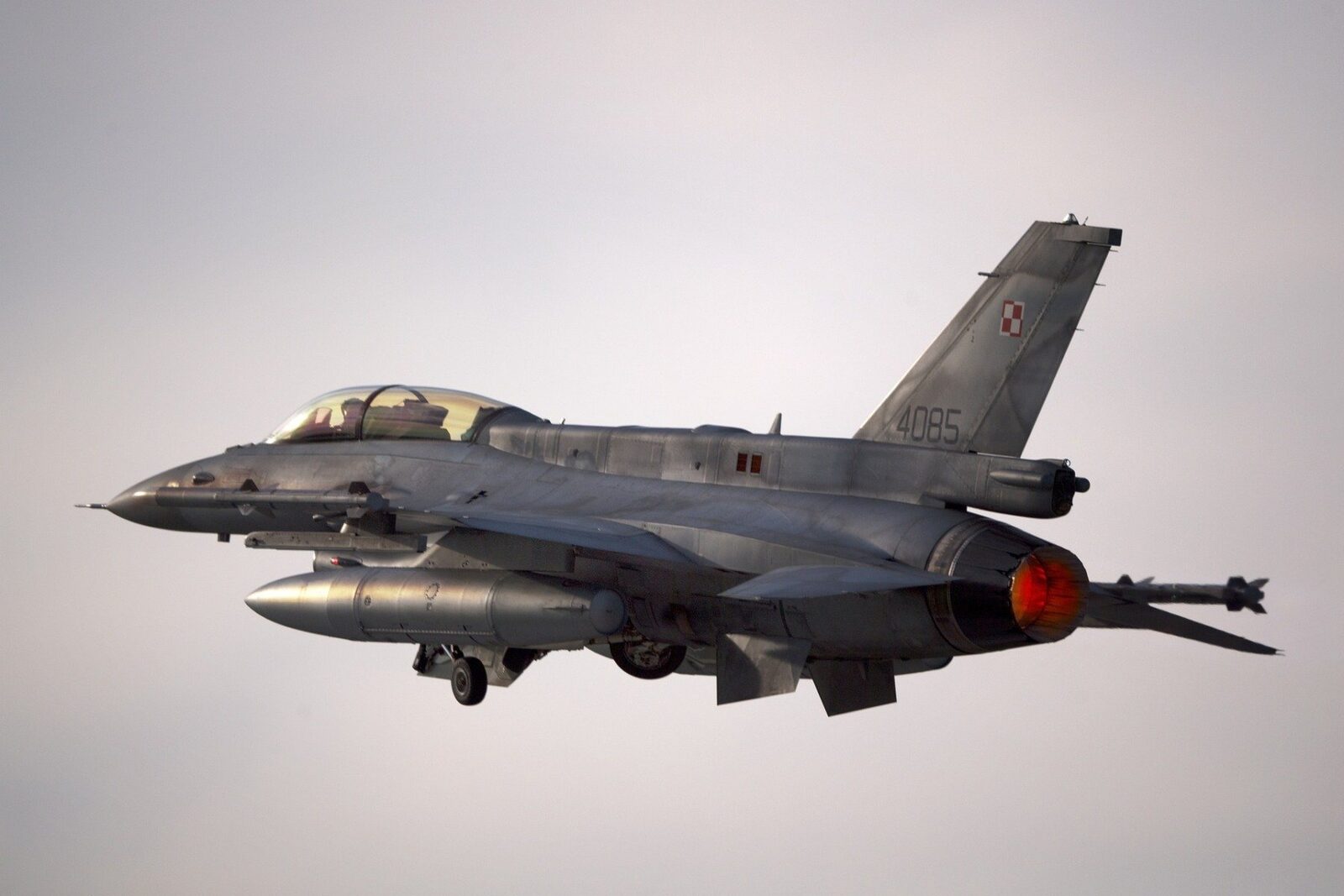 Turcia trimite avioane F-16 în misiune în Somalia
