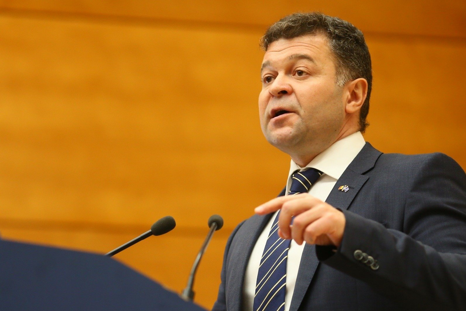 Rectorul-parlamentar Marilen Pirtea anunță spargerea casei și promite modificări legislative pentru pedepse mai dure