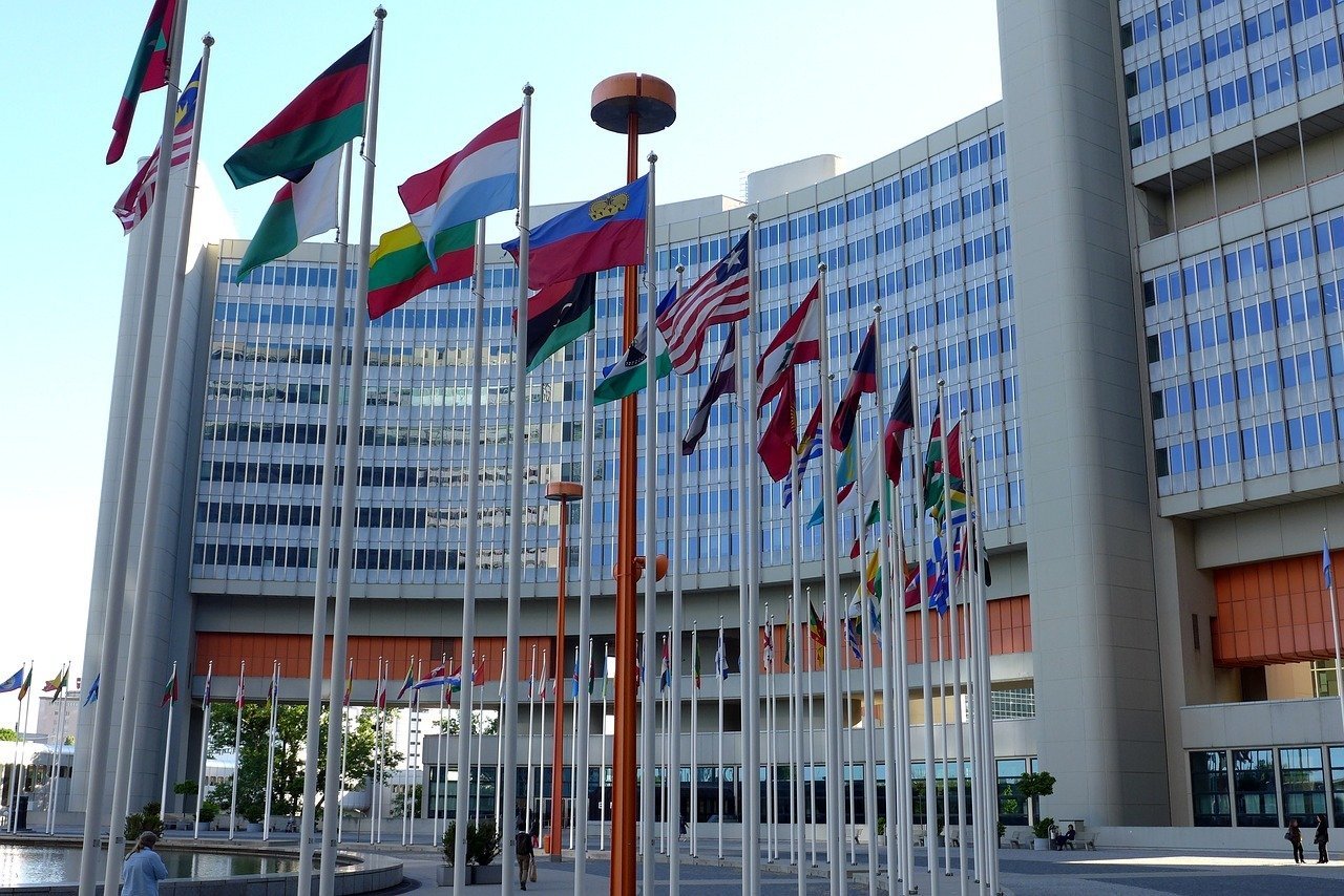 China și Finlanda consolidează colaborarea în contextul geopolitic actual: aceași viziune asupra multilateralismului și a globalizării Președintele Chinei, Xi Jinping, a reafirmat, în timpul vizitei prim-ministrului finlandez Petteri Orpo în China, angajamentul comun al celor două țări față de un sistem internațional centrat pe Organizația Națiunilor Unite și valorile unui multipolarism consolidat