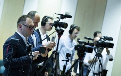 presa-jurnalisti-televiziuni-cameramani.jpg
