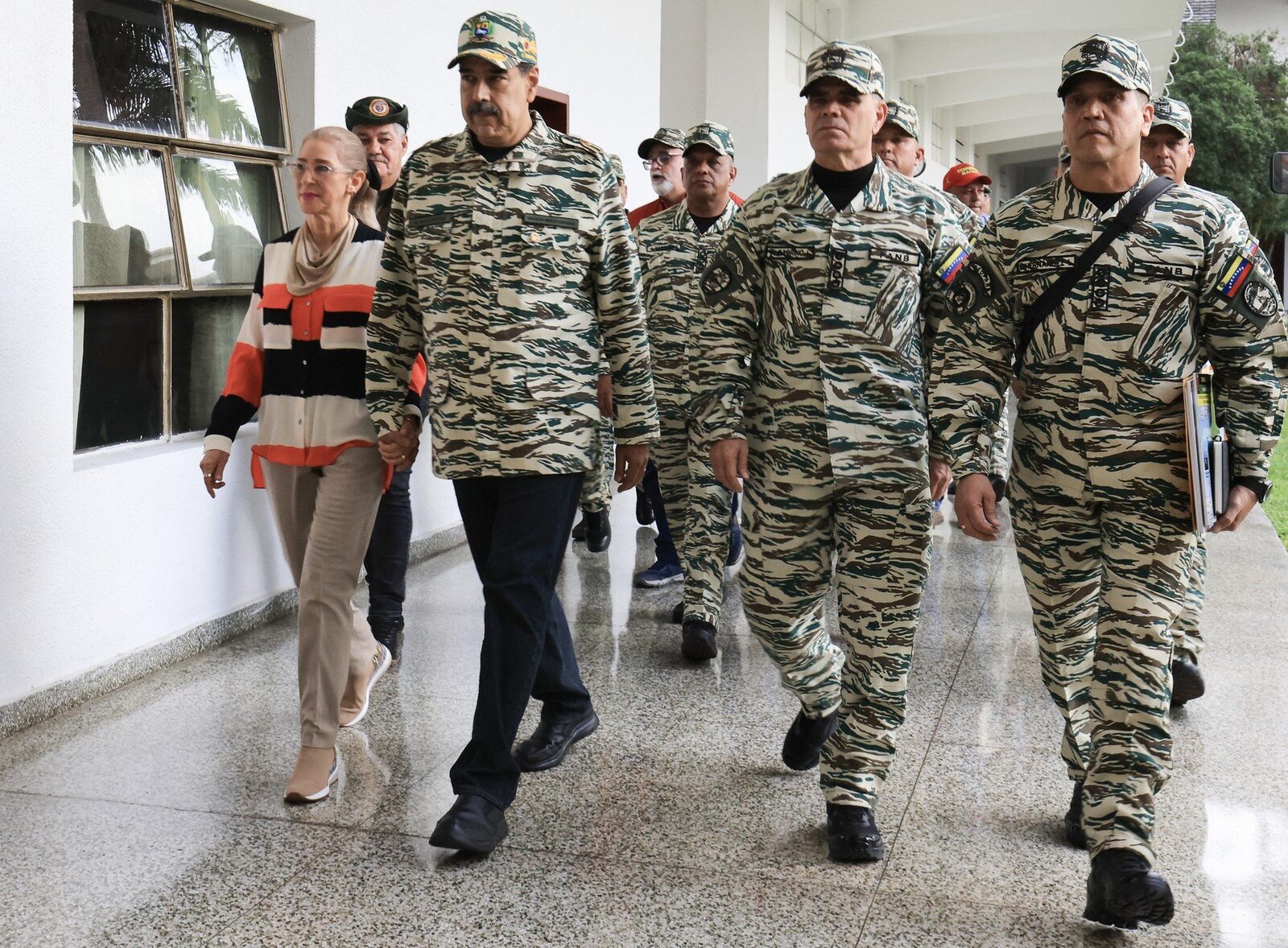 Maduro și soția sa reținuți de FBI în timp ce dormeau acasă
