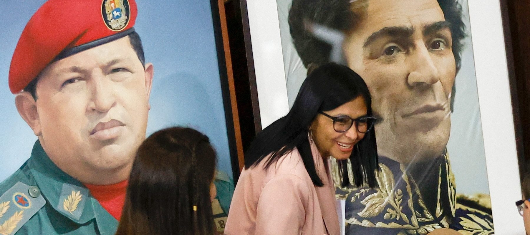 Venezuela rămâne în centrul unei crize politice și diplomatice acutizate după anunțul surprinzător al vicepreședintei Delcy Rodriguez, care a declarat oficial că Nicolas Maduro este singurul președinte legitimat al țării