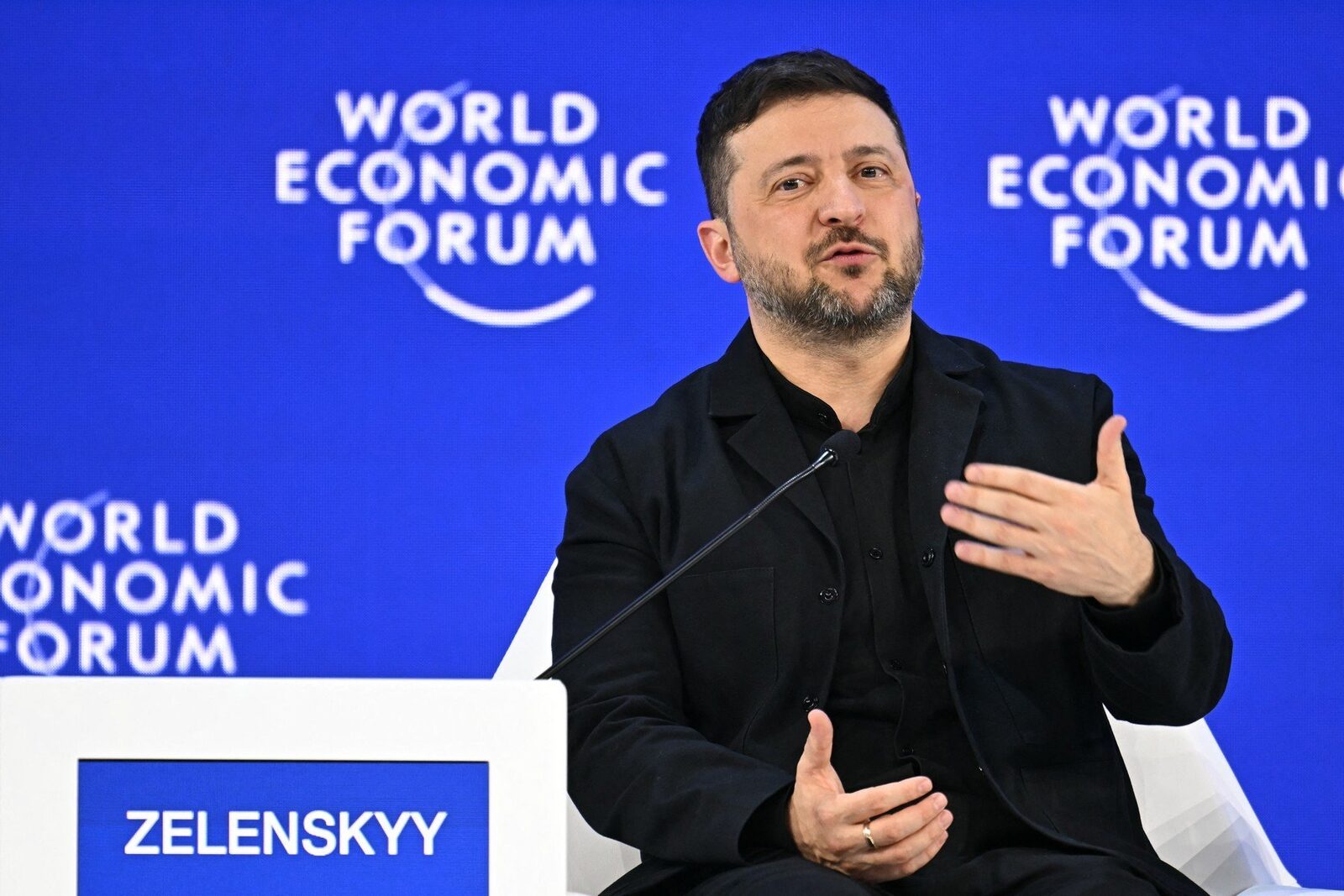 Volodimir Zelenski a lansat un avertisment dur la Forumul Economic de la Davos, acuzând Europa de pasivitate în fața războiului din Ucraina și criticând lipsa de angajament în a contracara agresiunea Rusiei