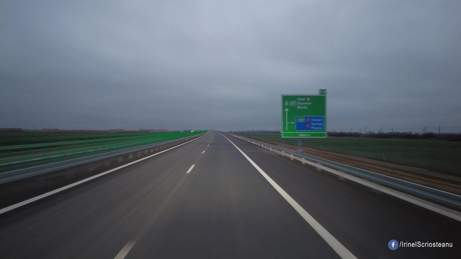 CNAIR lansează o perspectivă nouă pentru infrastructura rutieră destinată fluidizării traficului pe autostrada spre Moldova, un proiect care prevede nu doar extinderea rețelei, ci și modernizarea serviciilor pentru șoferi și transportatori