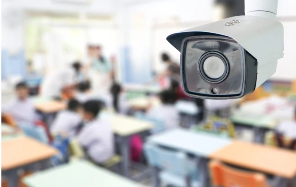 supraveghere-ai-in-scoli.jpg