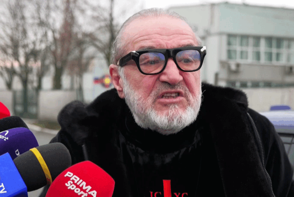 „Politic, subiect de controversă în Grecia: scandalul continuă”